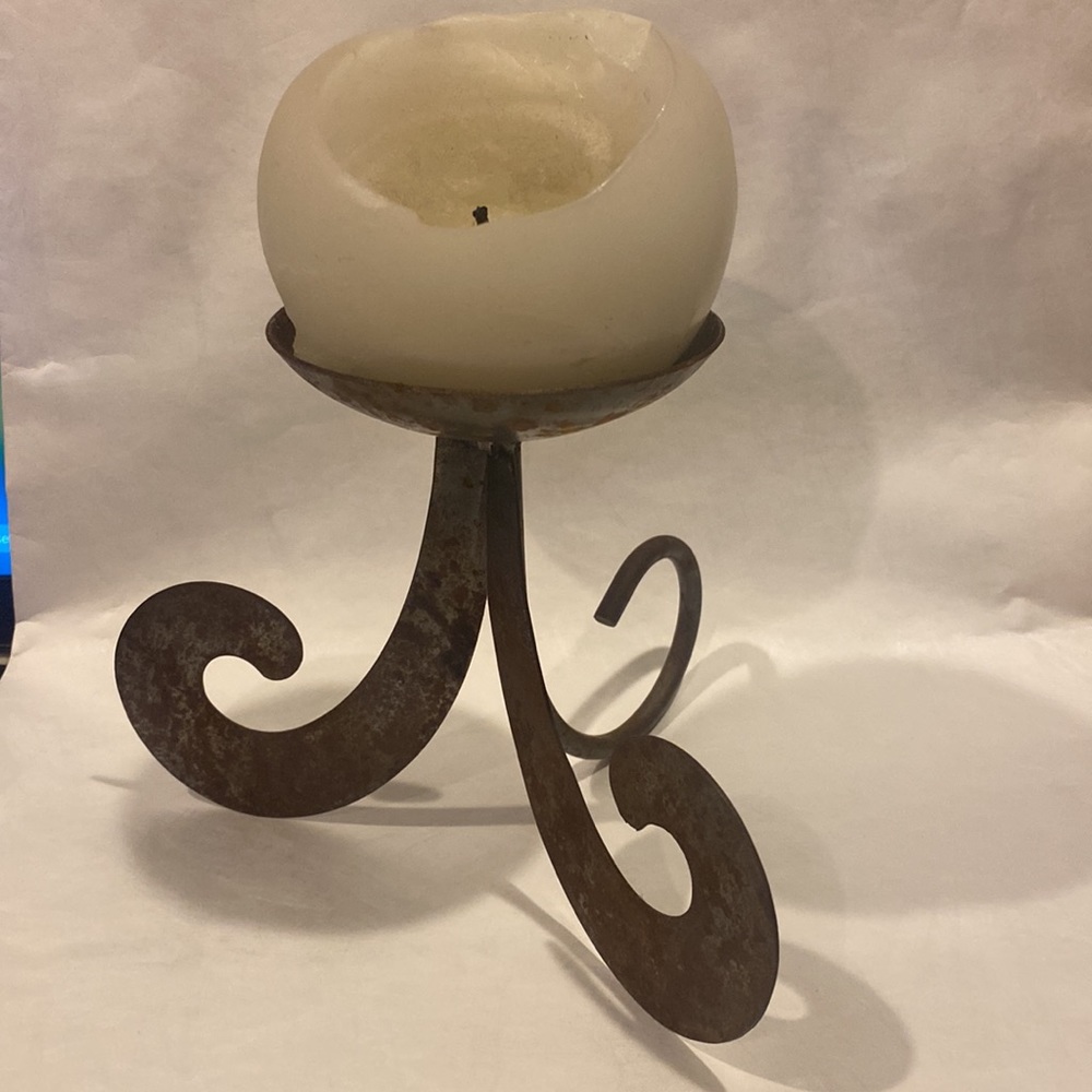 PIER ONE Metal Fleur de Lis Round ball candle holder